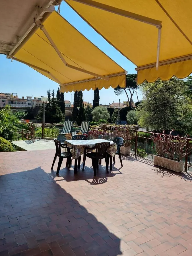 La Terrazza A Due Passi Dal Mare Apartment Diano Marina